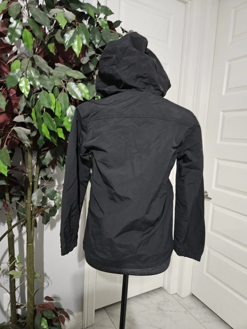 Old Navy Black Hooded Raincoat - Lightweight Zip Front